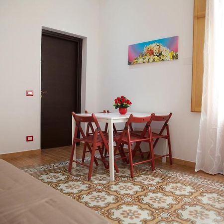 Oltremare Appartamenti Трапани Екстериор снимка